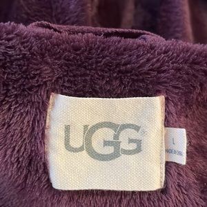 Ugg Robe